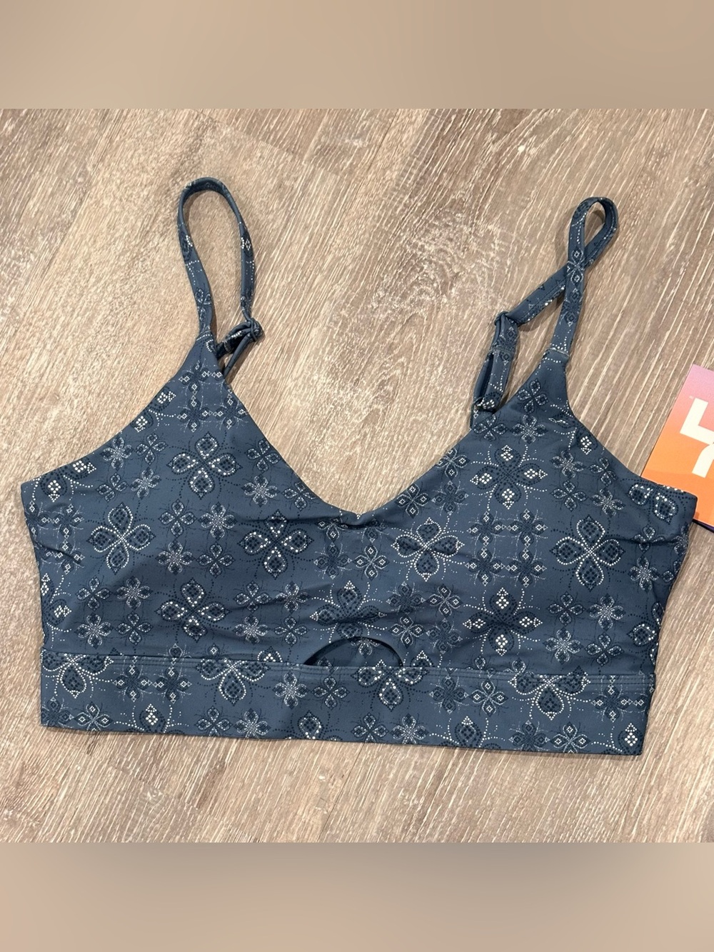 Sports bra